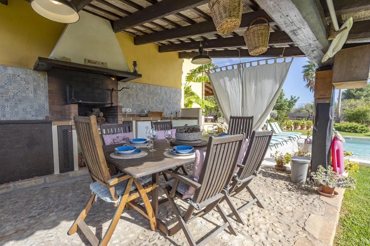 Летний дом Finca Sa Tanqueta Rustica
